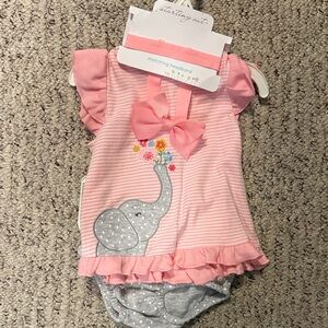 Starting Out Pink Elephant Hair Accessory Set